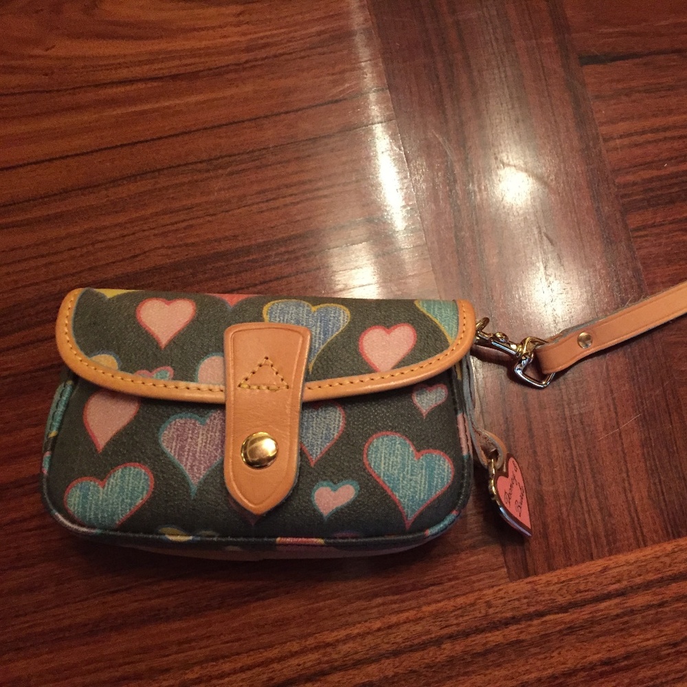 Dooney & Bourke Leather Heart Wristlet